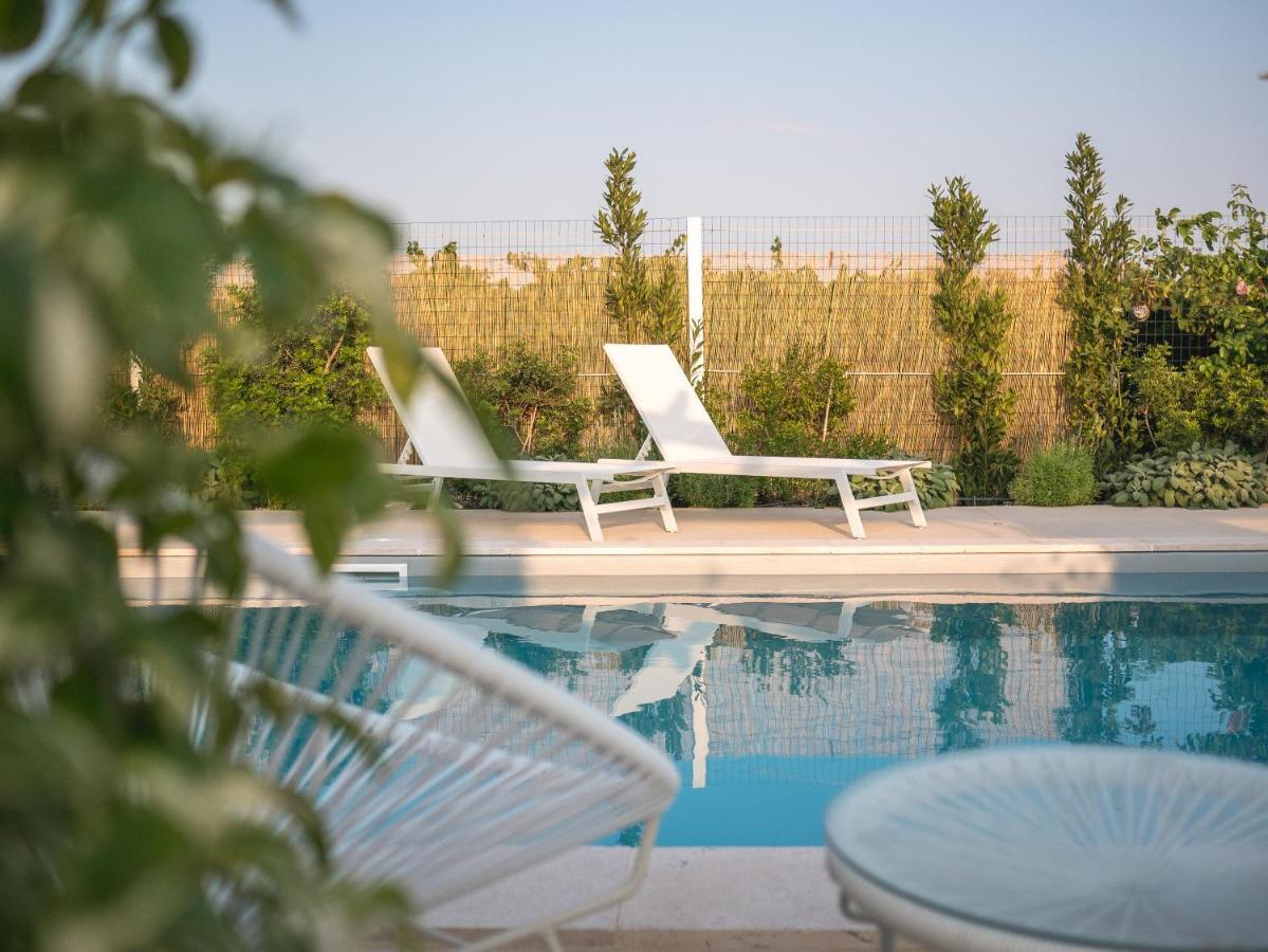 Masseria Ella Пулзано Екстериор снимка