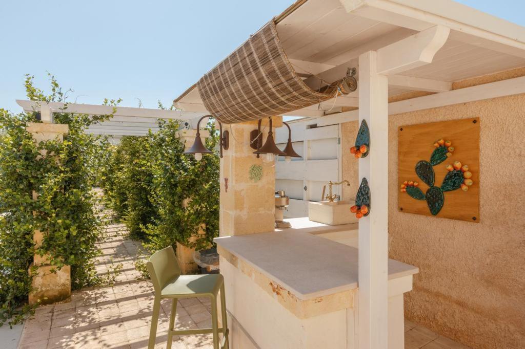 Masseria Ella Пулзано Екстериор снимка